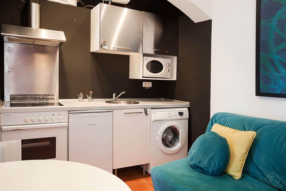 Gracia Apartments Барселона Екстериор снимка