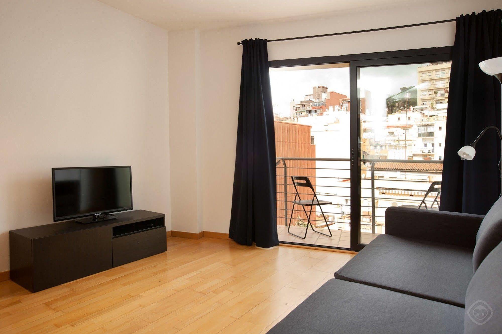 Gracia Apartments Барселона Екстериор снимка