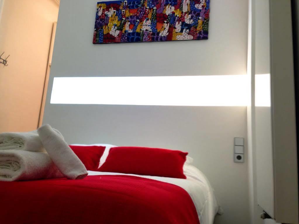 Gracia Apartments Барселона Екстериор снимка
